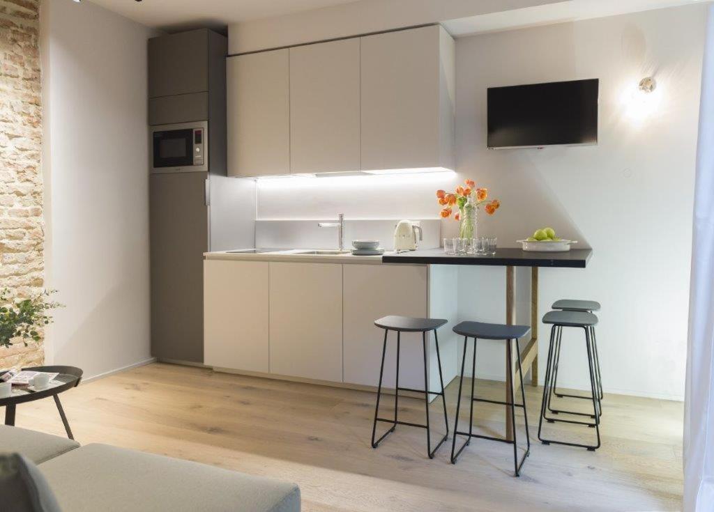 Riccione Suite Design Екстер'єр фото